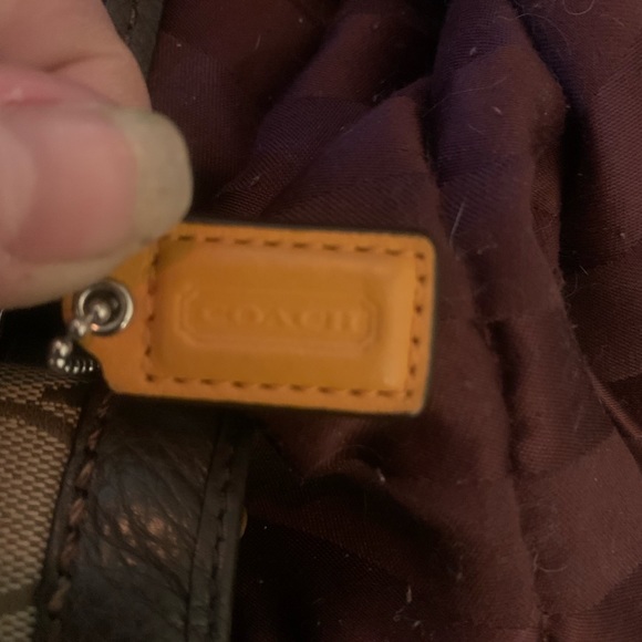 Coach- Small Wallet Purse w/Strap - Picture 3 of 6